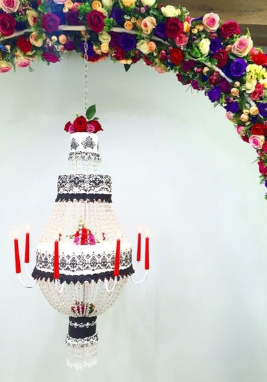 Торт на свадьбу Торт-люстра (С105171) - Компания Солодухина Ольга
