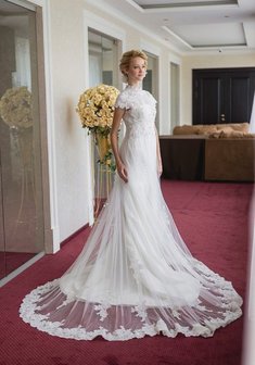 Свадебное платье И53386. А-силуэт, длинное со шлейфом.