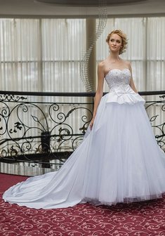 Свадебное платье И53392. С пышной юбкой, длинное со шлейфом.