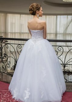 Свадебное платье L53619. С пышной юбкой, длинное без шлейфа.