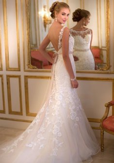 Свадебное платье М53756. Силуэт Русалка (Рыбка), длинное со шлейфом.